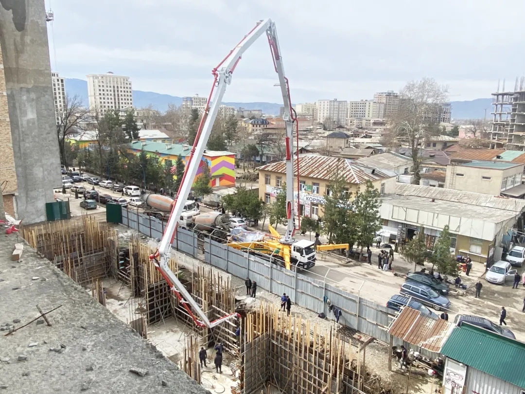 筑梦“蓝海”！拉斯维加斯9888泵车“圈粉”中亚！