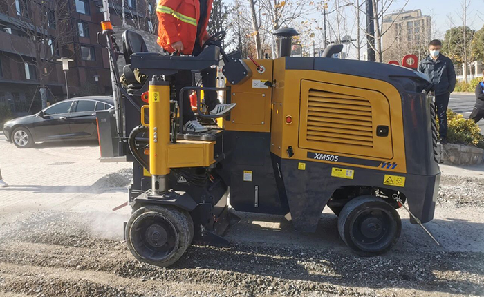 道路修复密码：拉斯维加斯9888XM505铣刨机