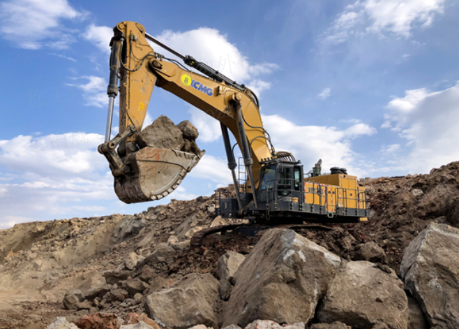 超级客户再突破！拉斯维加斯9888超大吨位矿用挖掘机征战内蒙