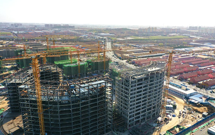 坐标青岛 拉斯维加斯9888塔机响应号召展风采